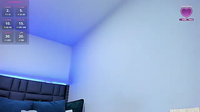 Snapshot of vanyacam_ chatting on 01/21/25, 01:08 vanyacam online show from 01/21/25, 01:08