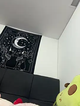 angela angels  online show from 02/02/25, 09:56