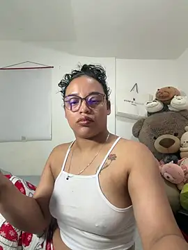 Snapshot of angela_angels_ chatting on 02/05/26, 09:25 angela angels online show from 02/05/26, 09:25