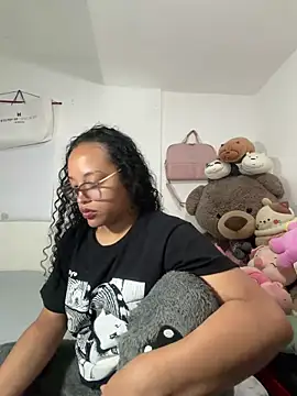 Snapshot of angela_angels_ chatting on 02/08/26, 09:02 angela angels online show from 02/08/26, 09:02