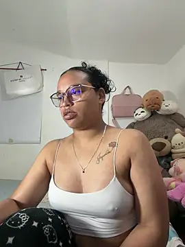 Snapshot of angela_angels_ chatting on 02/12/26, 08:42 angela angels online show from 02/12/26, 08:42