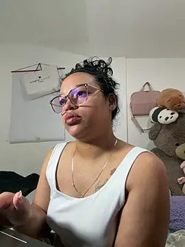 Snapshot of angela_angels_ chatting on 02/22/26, 10:25 angela angels online show from 02/22/26, 10:25