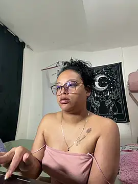 Snapshot of angela_angels_ chatting on 03/01/26, 08:49 angela angels online show from 03/01/26, 08:49