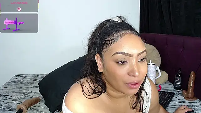 ANNA CORTES online show from 07/26/26, 02:20