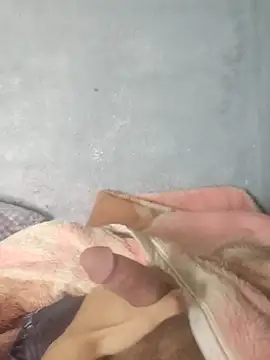 Juliano69xv online show from 11/04/25, 12:37