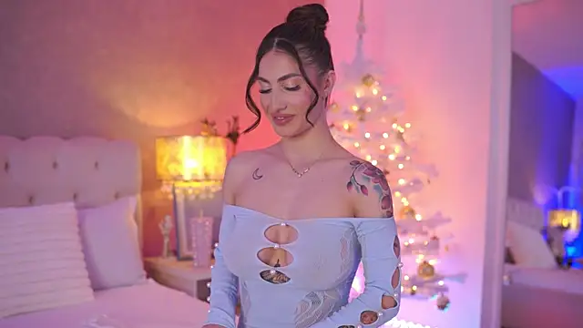 Snapshot of OhhAisha chatting on 01/07/26, 09:01 OhhAisha online show from 01/07/26, 09:01