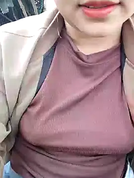 Betty20zx online show from 12/28/24, 07:11