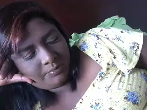 Snapshot of INDIANSIN2 chatting on 01/08/25, 05:15 INDIANSIN2 online show from 01/08/25, 05:15