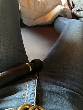 Ana-05 online show from 02/17/25, 04:04