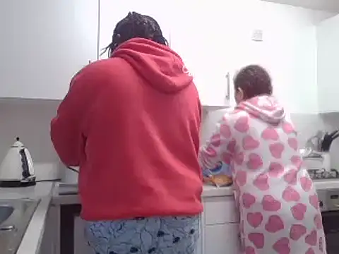 vanilla chocolate23 online show from 02/12/25, 01:06