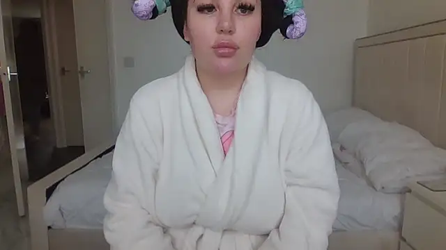 vanilla chocolate23 online show from 02/21/25, 03:10