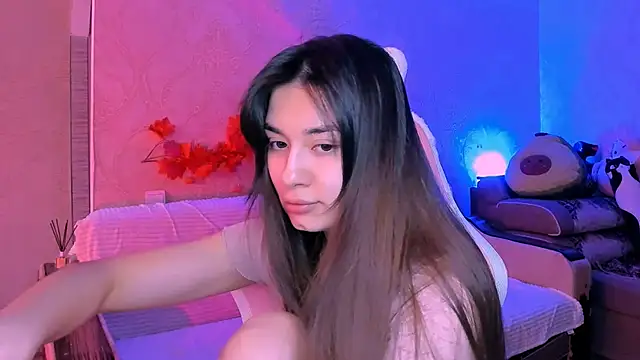 Snapshot of Swee_Alicee chatting on 02/07/25, 08:22 Swee Alicee online show from 02/07/25, 08:22