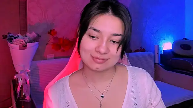 Swee Alicee online show from 03/10/25, 12:48