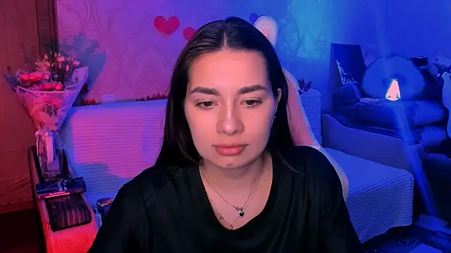 Swee Alicee online show from 04/14/26, 06:36