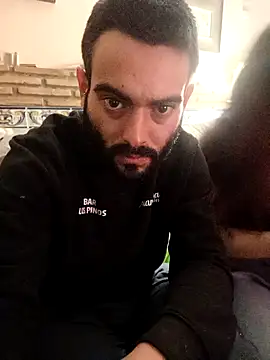 Snapshot of Mami_papi_sex chatting on 01/15/26, 01:43 Mami papi sex online show from 01/15/26, 01:43