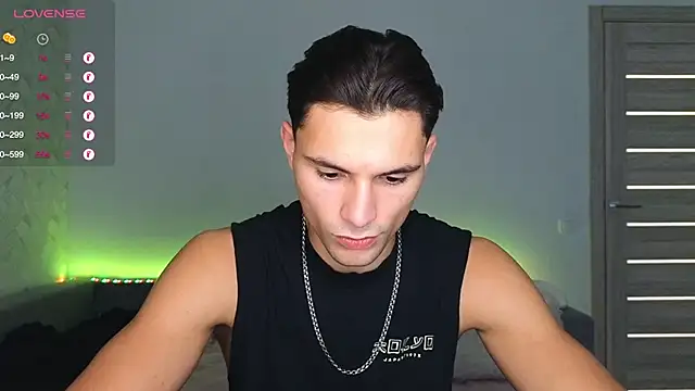 denlover1 online show from 10/29/25, 09:00