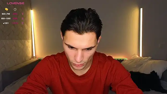 denlover1 online show from 11/26/25, 12:39