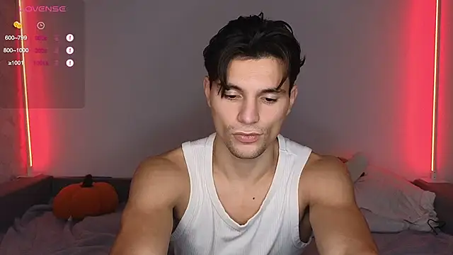 denlover1 online show from 11/29/25, 01:19