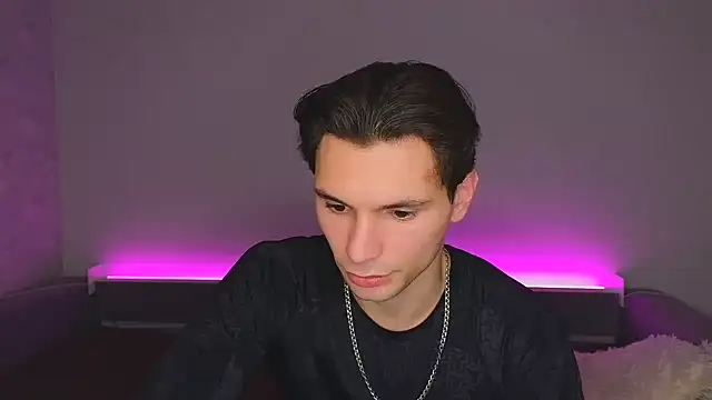 denlover1 online show from 02/15/26, 01:41