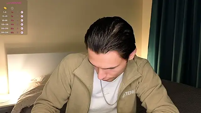 denlover1 online show from 04/06/26, 06:42