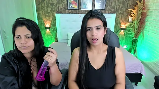 Snapshot of dulce__love69 chatting on 03/18/25, 12:38 dulce love69 online show from 03/18/25, 12:38