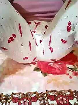 3ahhd online show from 04/23/26, 01:35