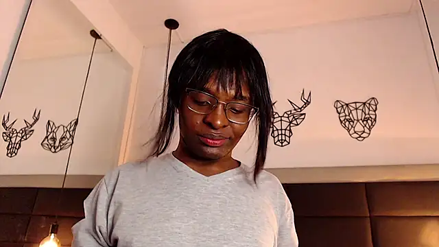 candy lovee69 online show from 03/21/25, 03:01