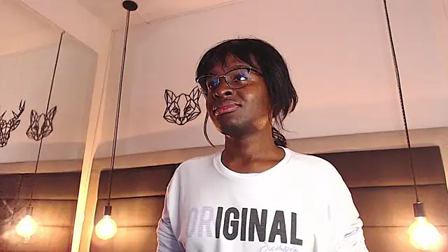 candy lovee69 online show from 02/03/26, 08:58