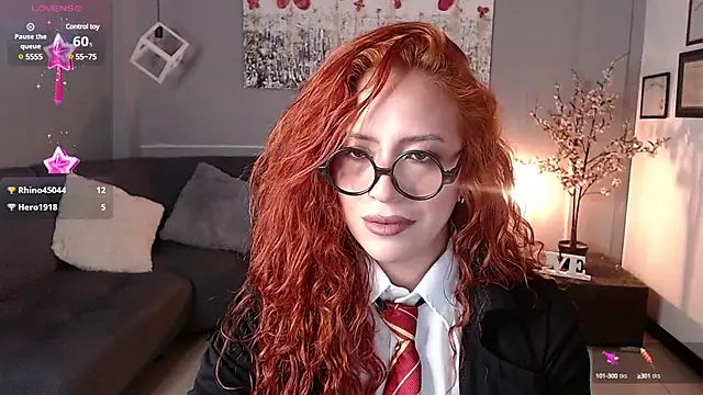 Snapshot of sahra_taylor_ chatting on 01/22/25, 05:49 sahra taylor online show from 01/22/25, 05:49