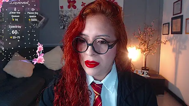 Snapshot of sahra_taylor_ chatting on 01/27/25, 02:24 sahra taylor online show from 01/27/25, 02:24
