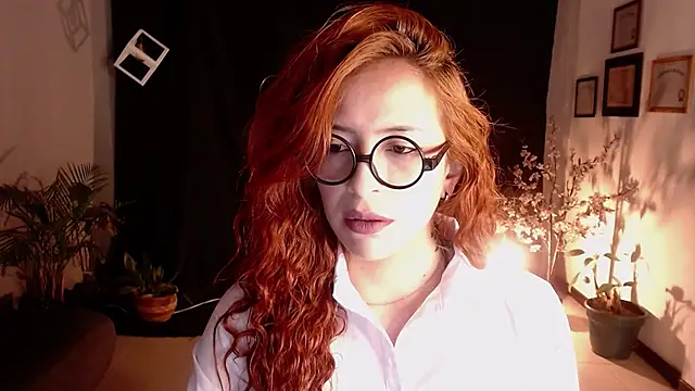 Snapshot of sahra_taylor_ chatting on 02/13/25, 02:31 sahra taylor online show from 02/13/25, 02:31