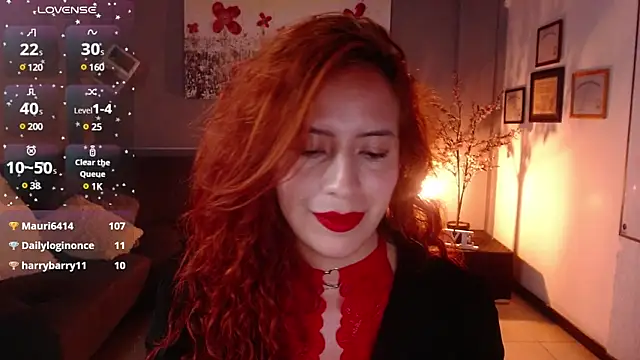 Snapshot of sahra_taylor_ chatting on 02/18/25, 08:36 sahra taylor online show from 02/18/25, 08:36