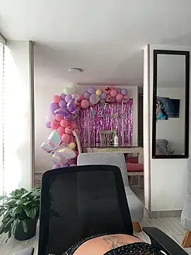 Snapshot of _Maraa chatting on 01/14/26, 05:40 Maraa online show from 01/14/26, 05:40