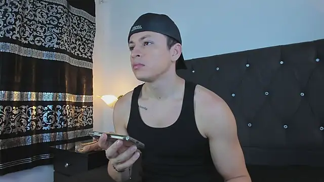 Angel Cuervo online show from 01/18/25, 12:47