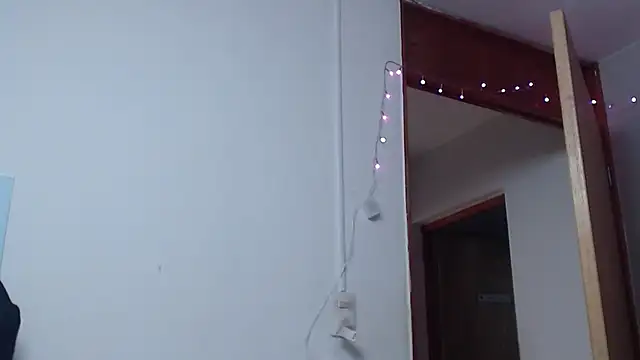 Nicol Love0 online show from 02/13/25, 02:20