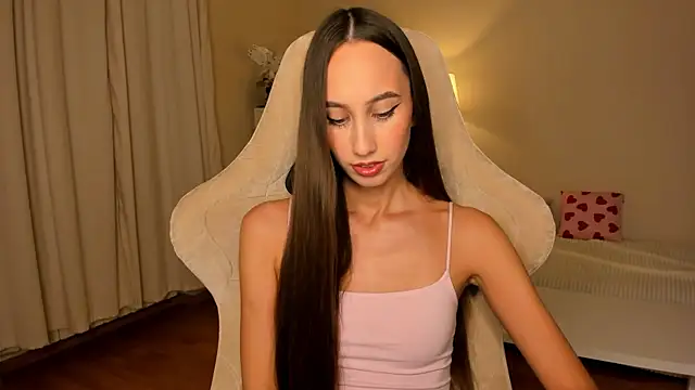 your emily  online show from 09/18/25, 07:16