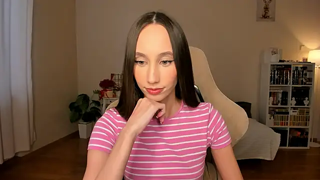 your emily  online show from 02/20/26, 01:33