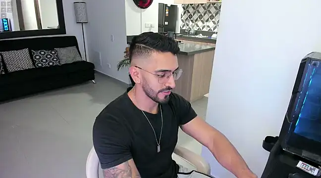 tony muscle online show from 02/03/25, 11:47