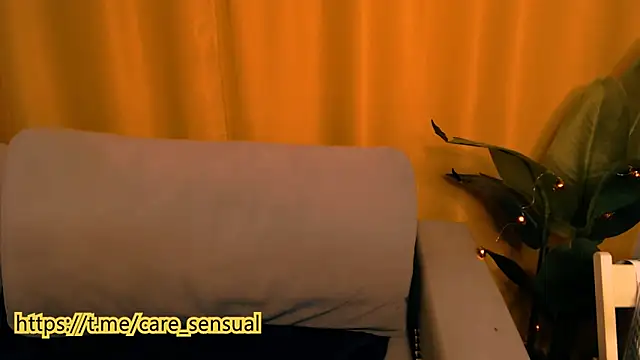 Snapshot of M_Sensual chatting on 12/05/24, 07:49 M Sensual online show from 12/05/24, 07:49
