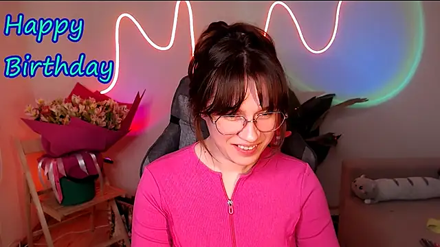 Snapshot of M_Sensual chatting on 04/15/26, 07:58 M Sensual online show from 04/15/26, 07:58