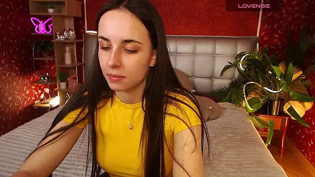 AuroraAksnesss online show from 03/03/25, 11:22