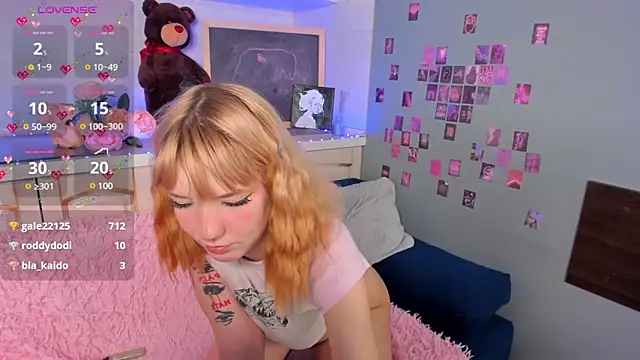 Linablueeyed online show from 02/18/25, 02:27