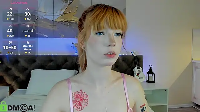 Linablueeyed online show from 10/24/25, 09:17