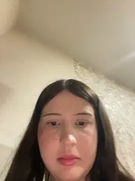 kate8ketee8 online show from 02/21/25, 09:22