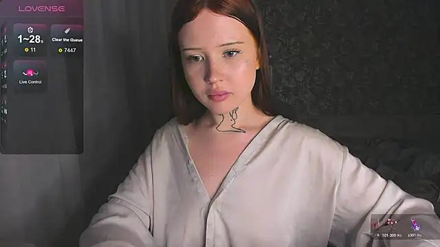 kate8ketee8 online show from 11/15/25, 06:48