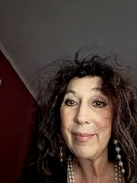 GypsyEsmeralda online show from 11/03/25, 04:08