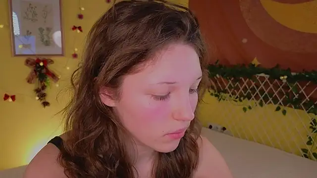 Snapshot of cherry_lea chatting on 01/06/26, 07:06 cherry lea online show from 01/06/26, 07:06