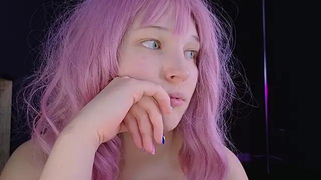 Snapshot of cherry_lea chatting on 02/22/26, 05:33 cherry lea online show from 02/22/26, 05:33