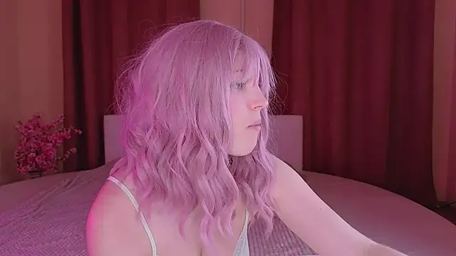 Snapshot of cherry_lea chatting on 02/26/26, 06:07 cherry lea online show from 02/26/26, 06:07