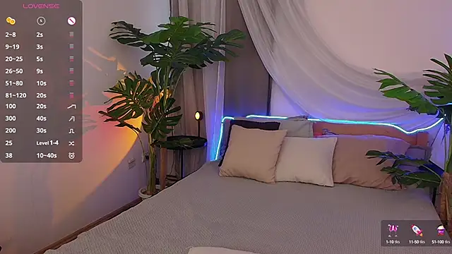 Alice Walters online show from 10/22/25, 02:39